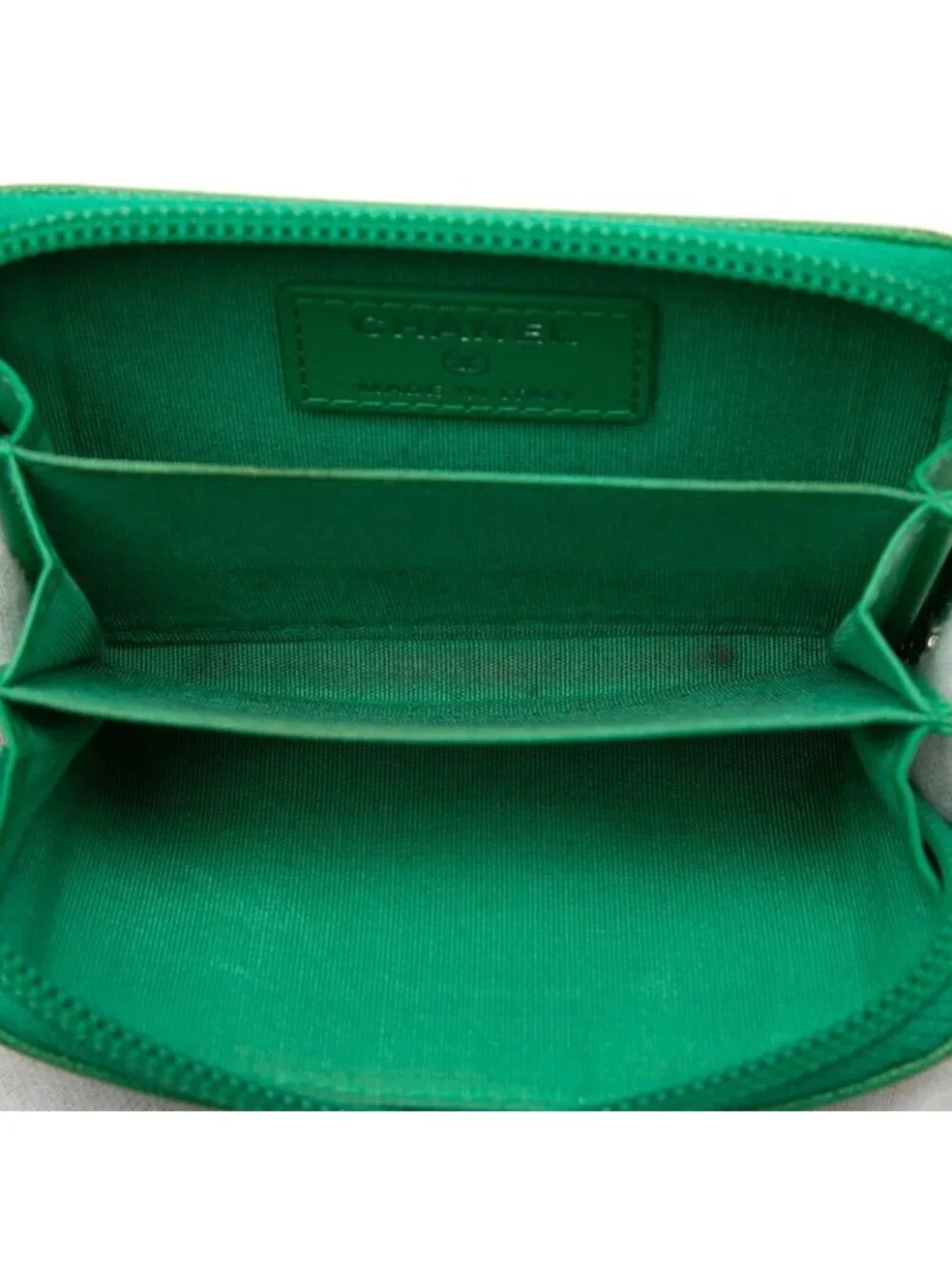 Chanel CC Logo Boy Coin Purse Green Caviar Leather - Picture 4 of 7